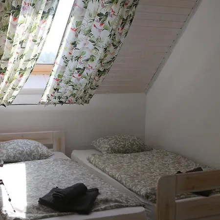 Gyulavezér Lovasbirodalma Panzió 3*