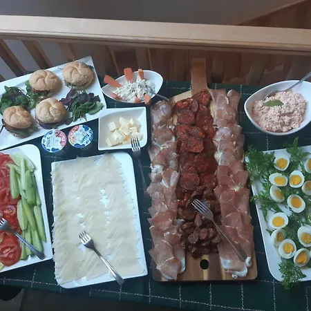 Gyulavezer Lovasbirodalma Alojamento de Acomodação e Pequeno-almoço