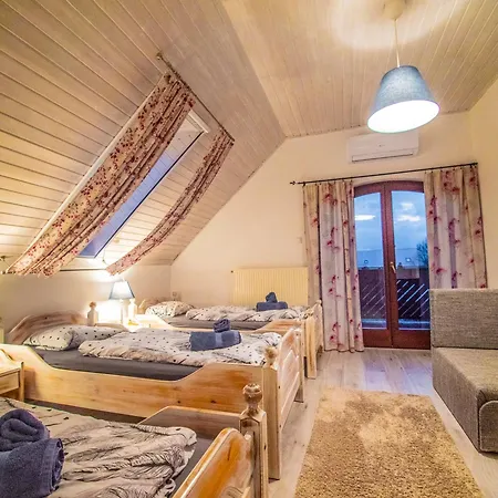 Gyulavezer Lovasbirodalma Gyulakeszi