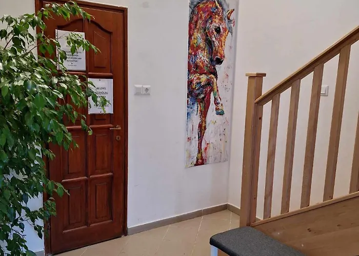 Gyulavezér Lovasbirodalma 3*